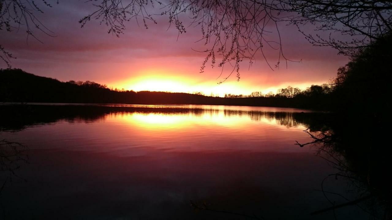 Agroturystyka "Jezioranka" Unichowo Exteriér fotografie
